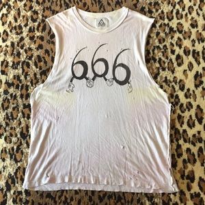 UNIF 😈 666 Mickey Hands vintage tee - size large